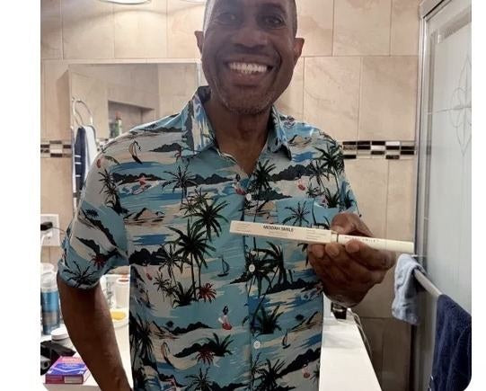 Frank M with the MODAHSMILE pen